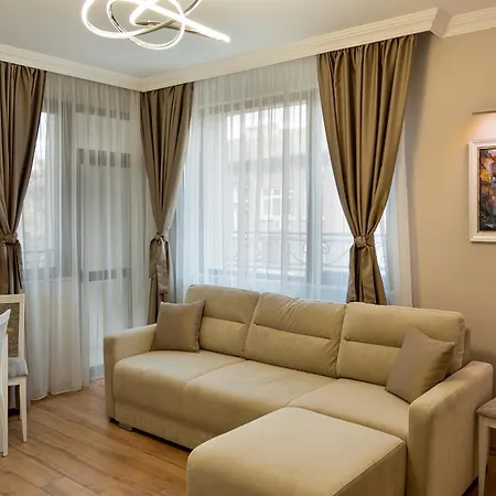 Family Boutique فيليكو ترنوفو